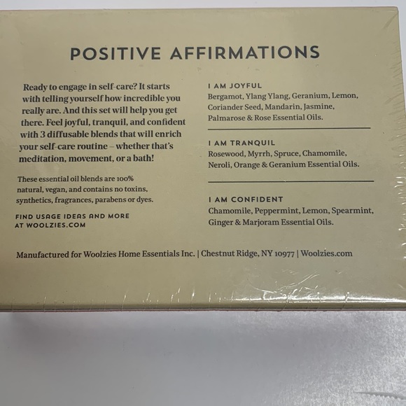 Positive Affirmations Set of Essential Oil Blends Joyful Tranquil Travel Pouch - Picture 3 of 5